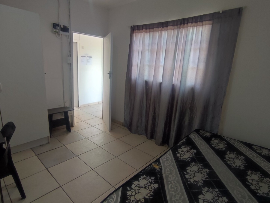 10 Bedroom Property for Sale in Brandwag Free State